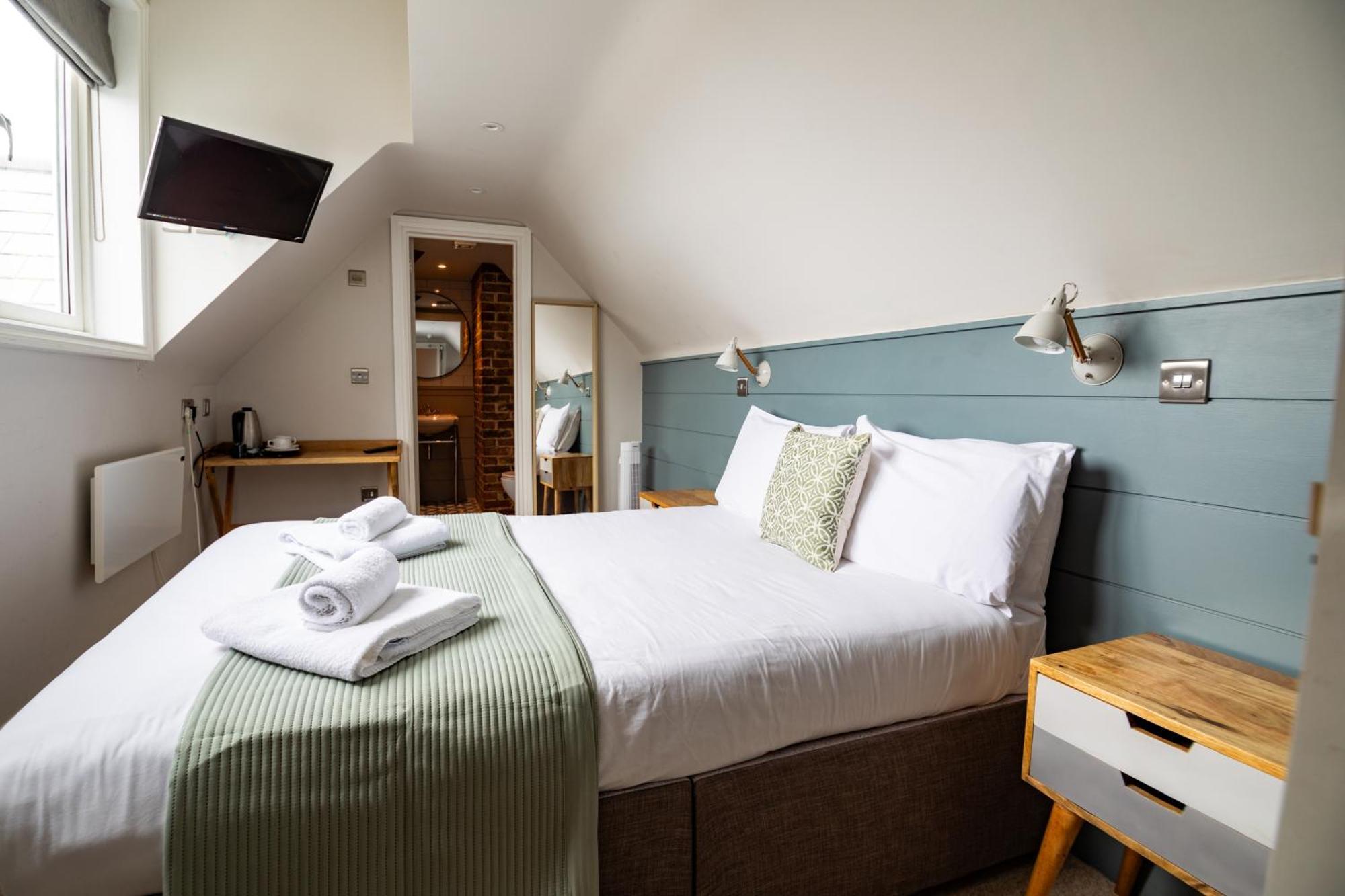 The Bay Hotel Pevensey Exterior photo
